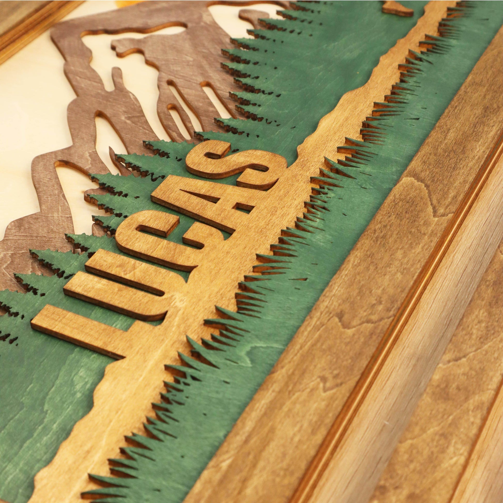 Custom Runner Medal hanger β Wooden Mountain Forest Medal Holder with Name , ChampionHanger running gifts - Champion Hanger
