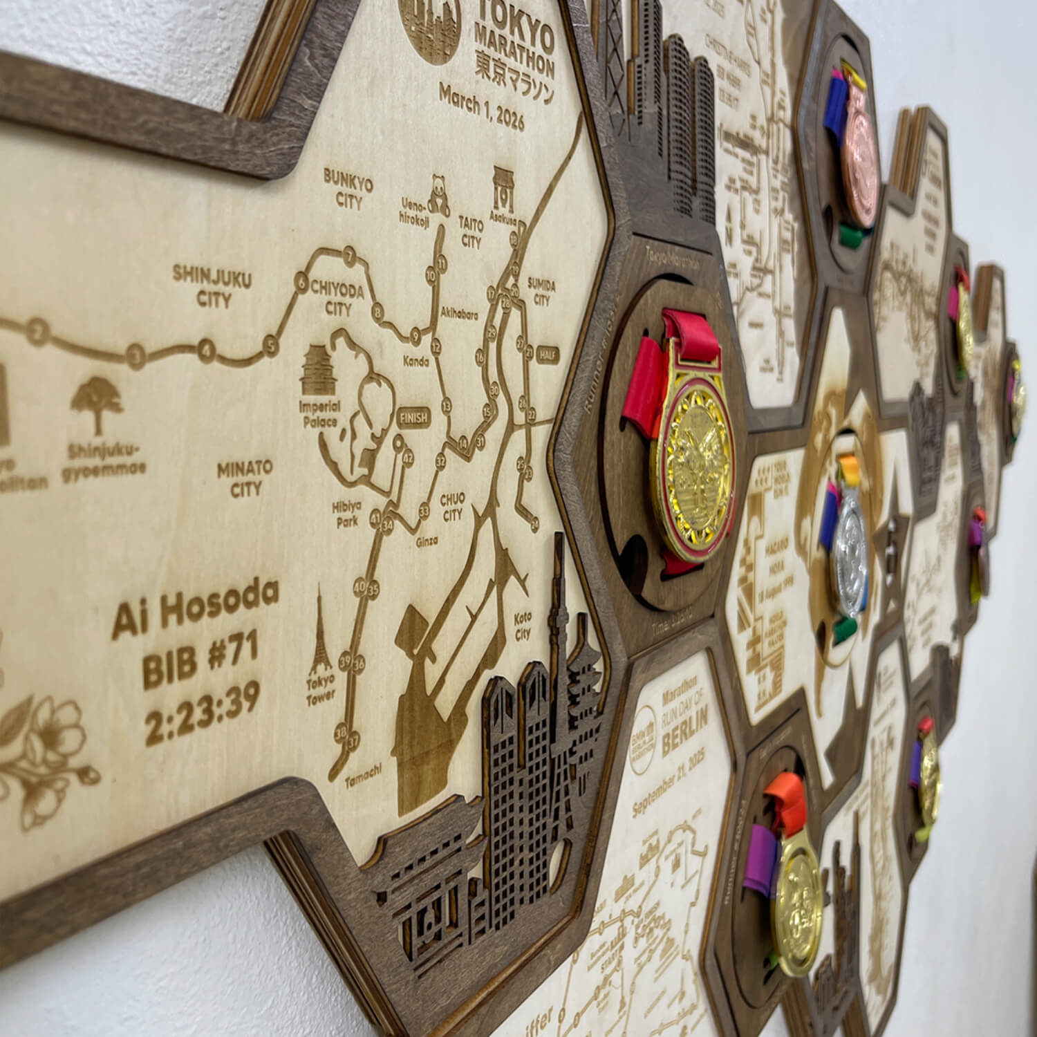World Marathon Majors Six Star Finisher Wooden Medal Hanger